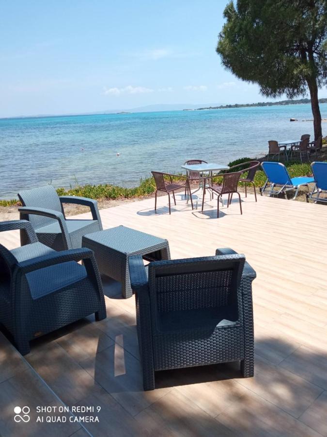 Studios Efi Beach Vourvourou Eksteriør billede