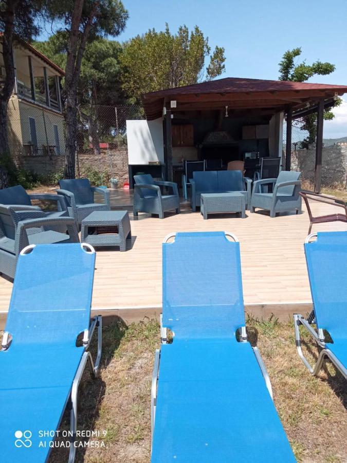 Studios Efi Beach Vourvourou Eksteriør billede